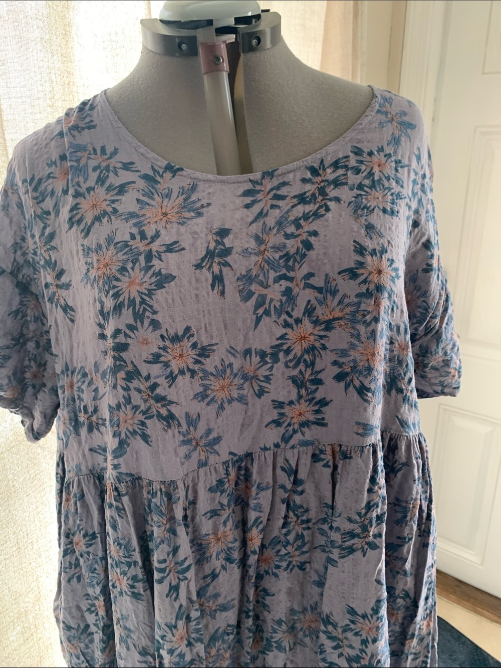 Weiwcci Floral Print Top in Lavender and Teal (one size) Midi